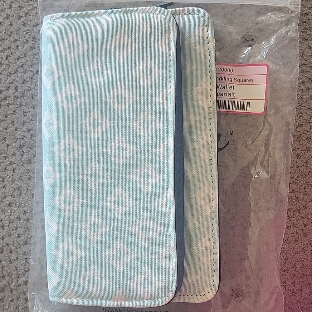31 wallet